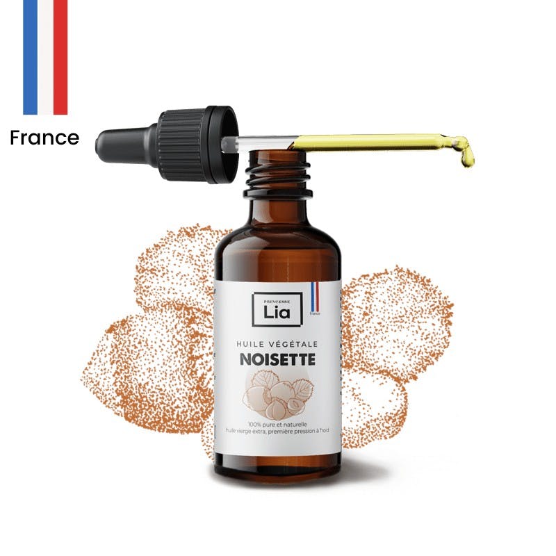 L'huile végétale de Noisette Bio est réputée pour équilibrer le sébum. Elle est adaptée dans les soins des peaux mixtes à grasses et/ou à problèmes.  Son toucher non gras et sa texture agréable en font une huile de choix pour préparer des produits de massage.